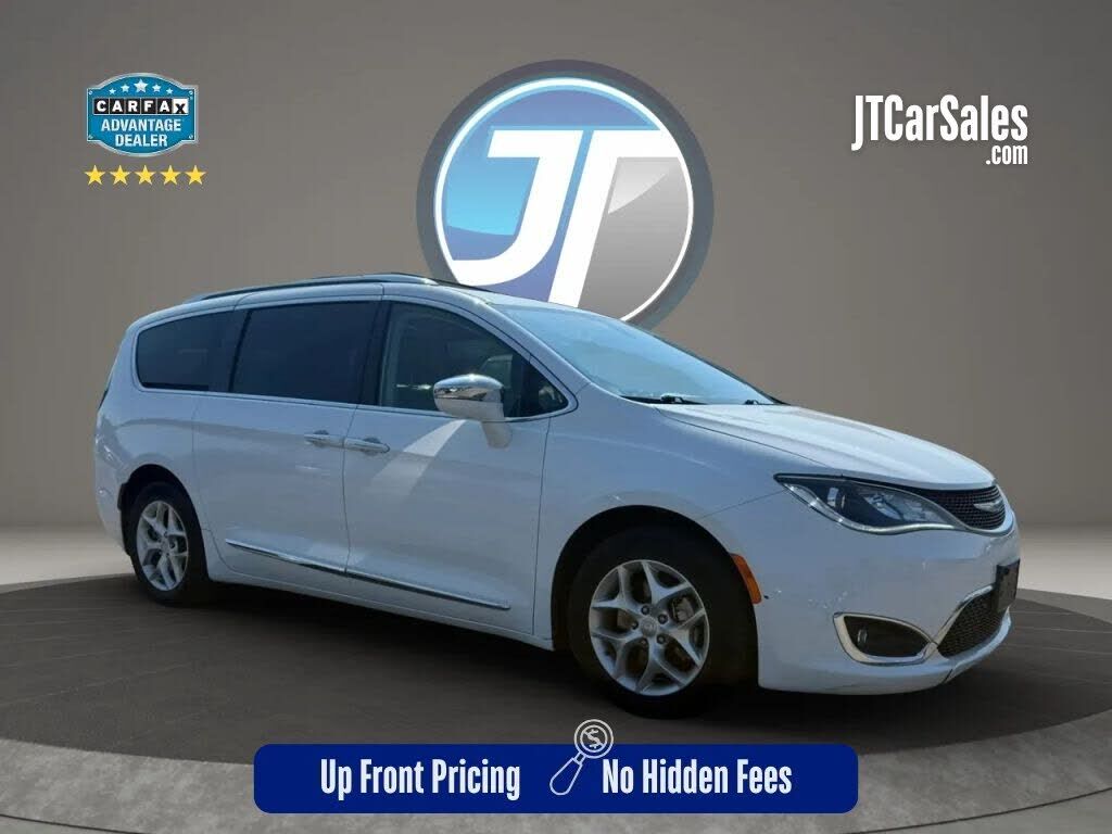 2020 CHRYSLER Pacifica