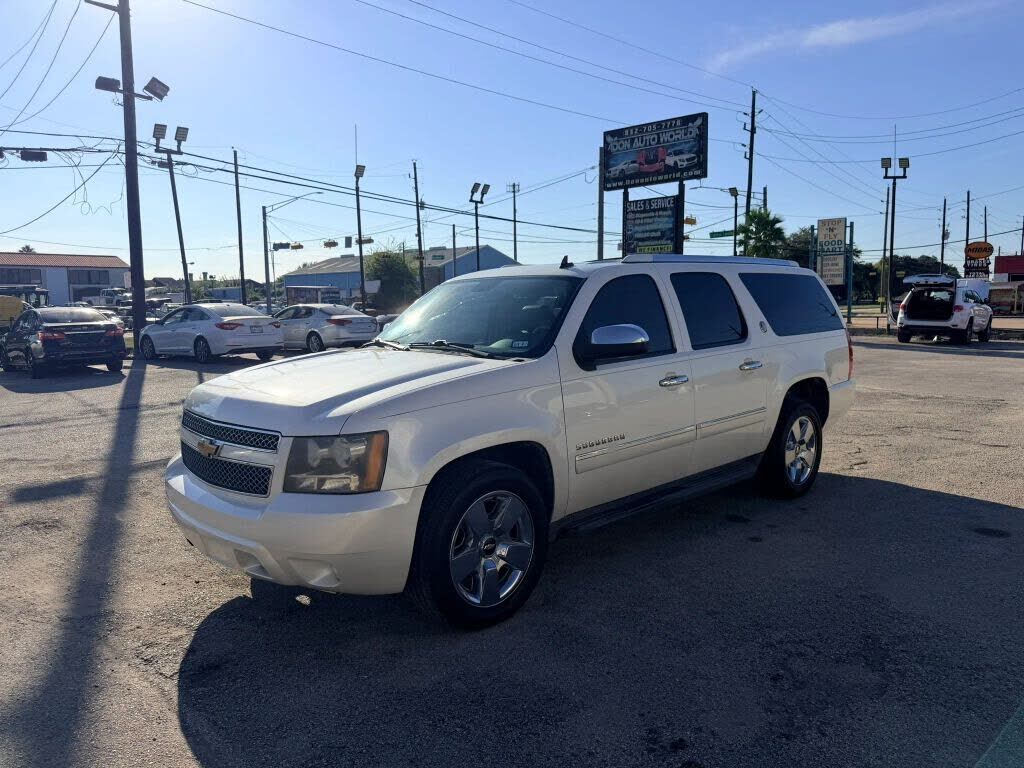 2010 CHEVROLET Suburban