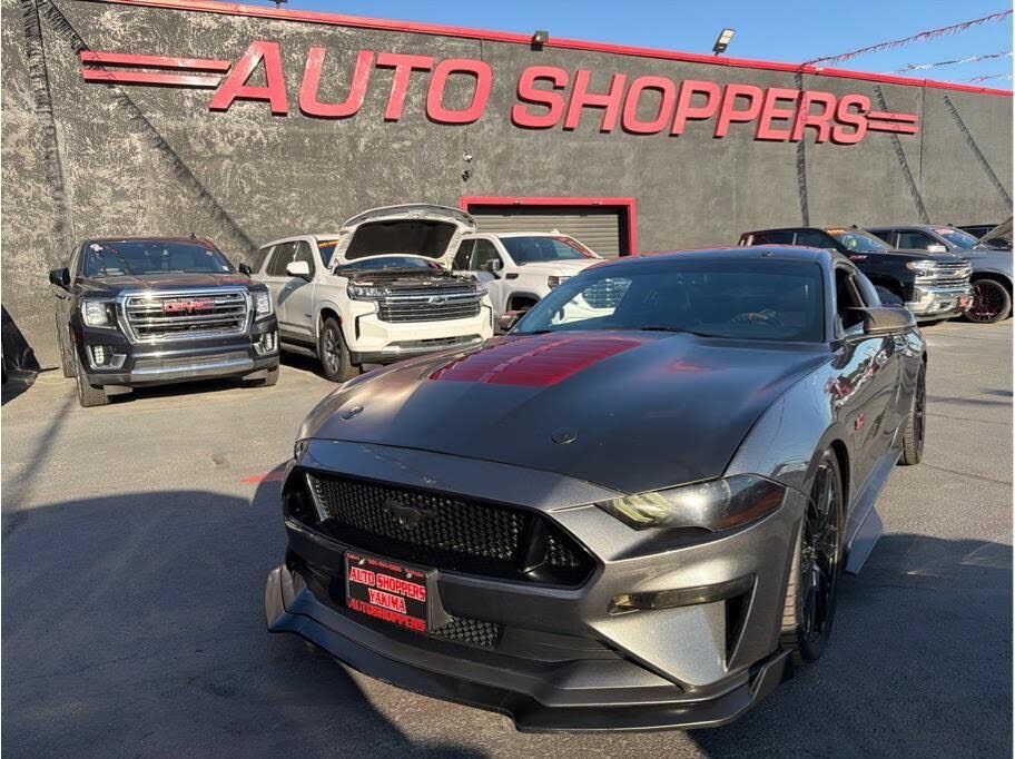 2020 FORD Mustang