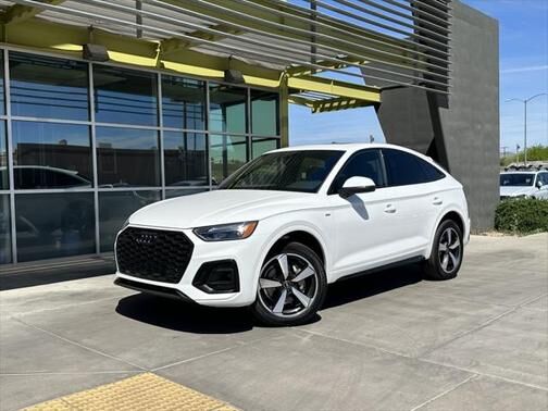 2022 AUDI Q5