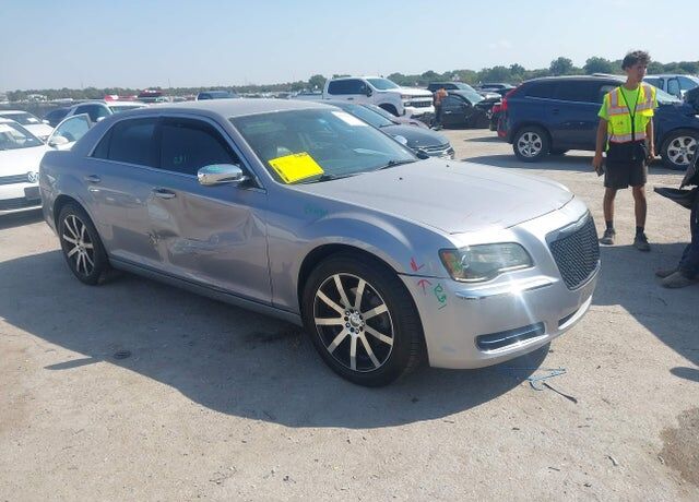 2014 CHRYSLER 300