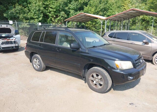 2004 TOYOTA Highlander