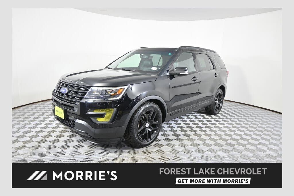 2017 FORD Explorer