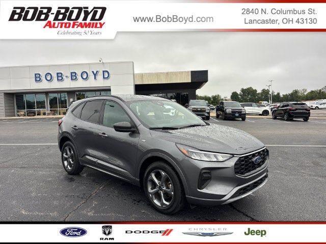 2023 FORD Escape