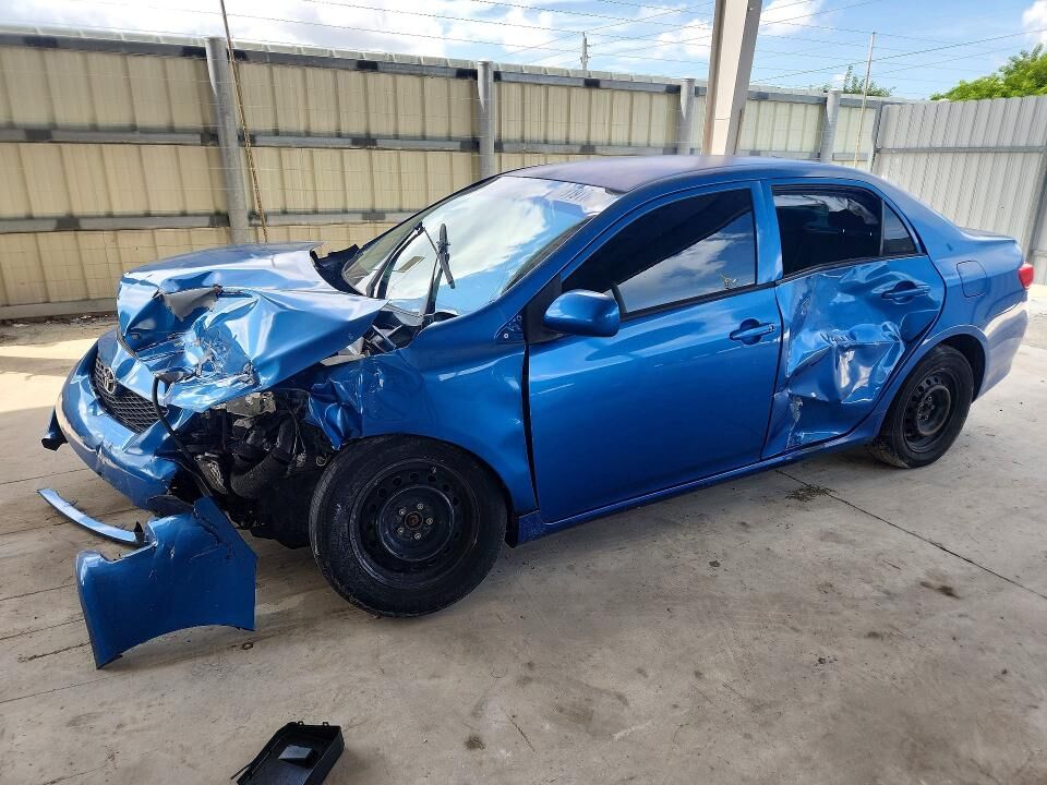 2010 TOYOTA Corolla