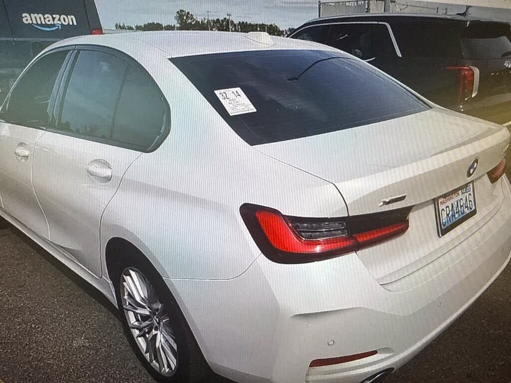 2023 BMW 330i