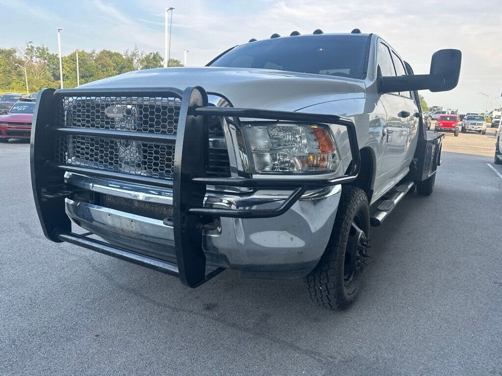 2012 DODGE Ram