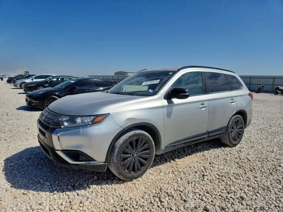 2020 MITSUBISHI Outlander