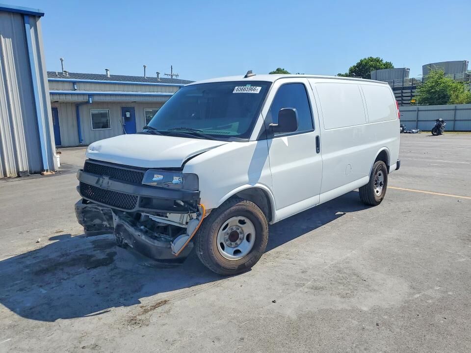 2020 CHEVROLET Express