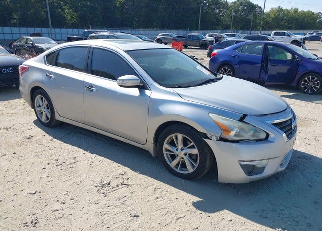 2013 NISSAN Altima