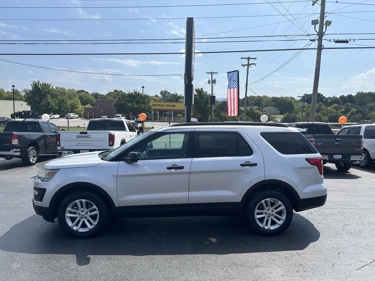 2017 FORD Explorer