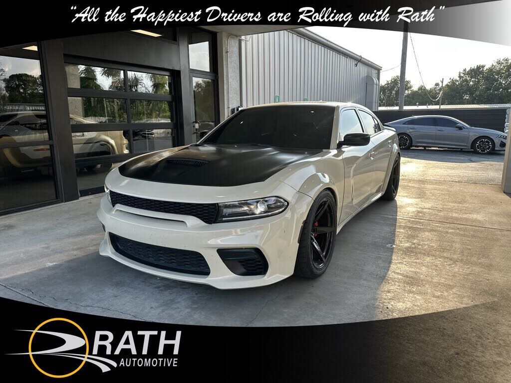 2021 DODGE Charger