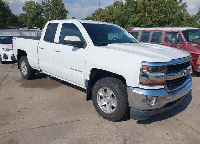 2017 CHEVROLET Silverado