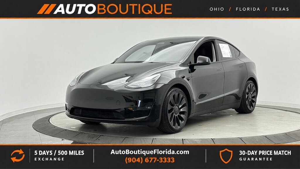 2022 TESLA Model Y