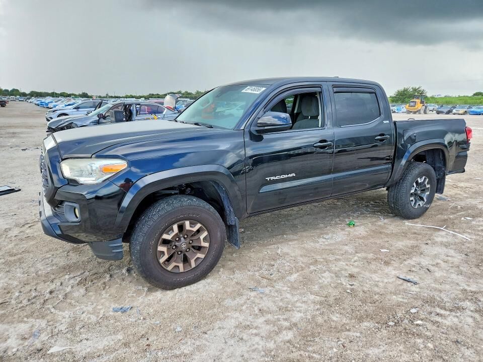 2018 TOYOTA Tacoma