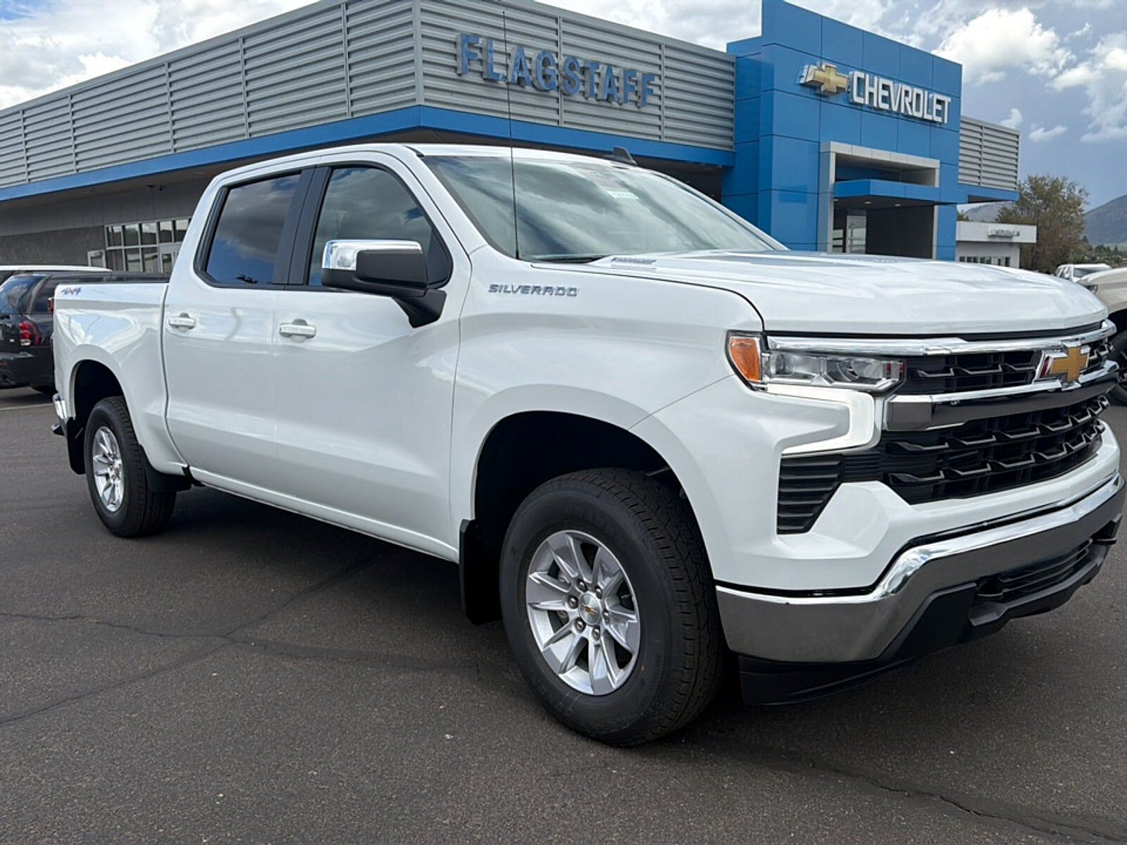 2026 CHEVROLET Silverado