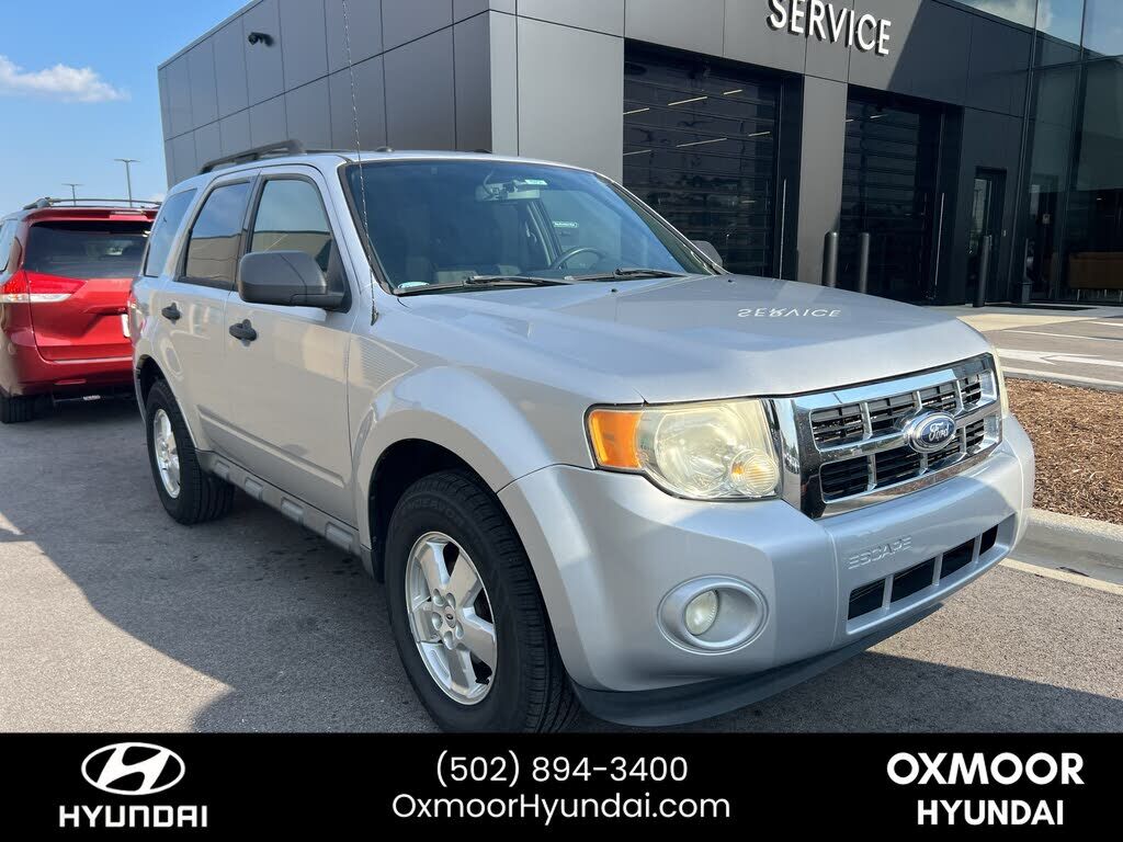 2011 FORD Escape
