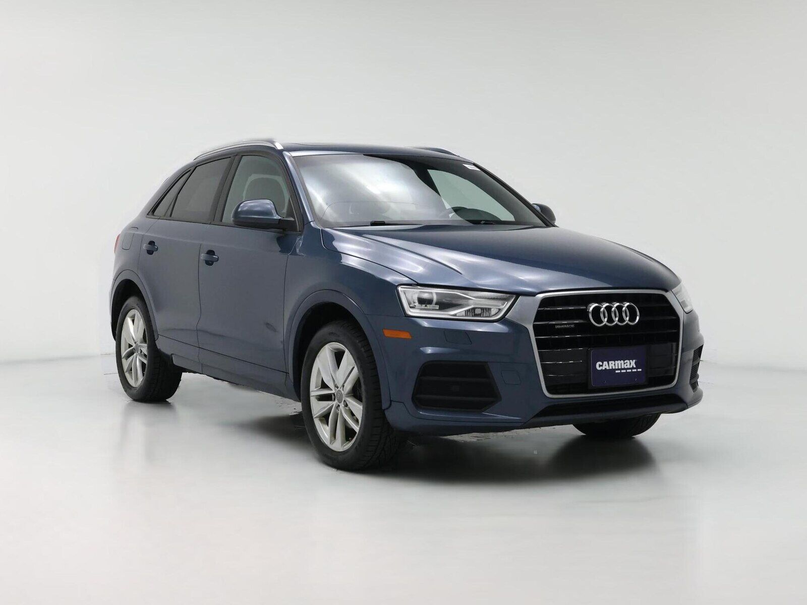 2017 AUDI Q3