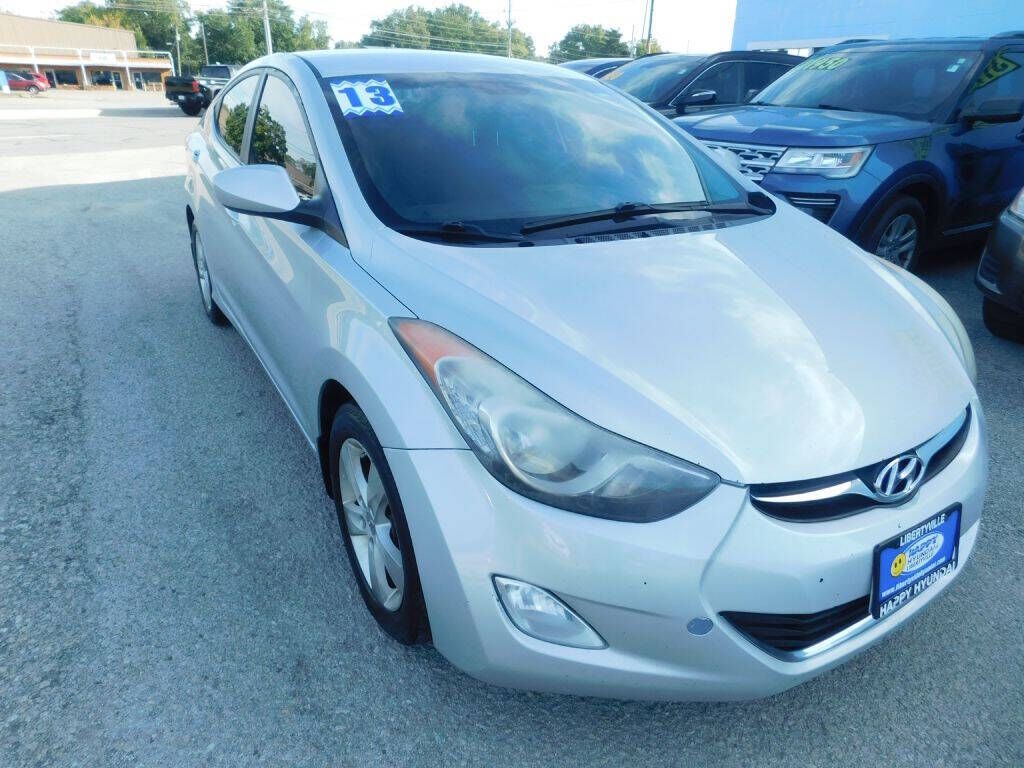 2013 HYUNDAI Elantra