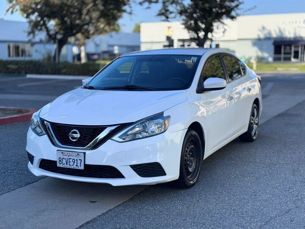 2017 NISSAN Sentra