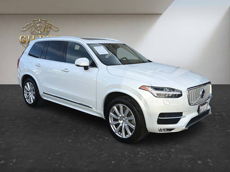 2019 VOLVO XC90