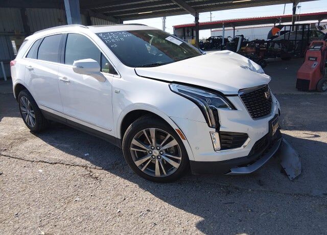 2020 CADILLAC XT5