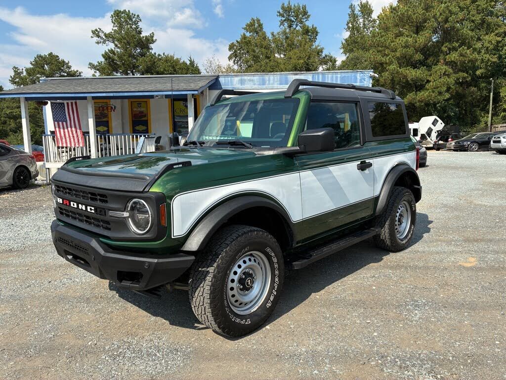 2022 FORD Bronco