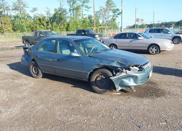 2001 TOYOTA Camry