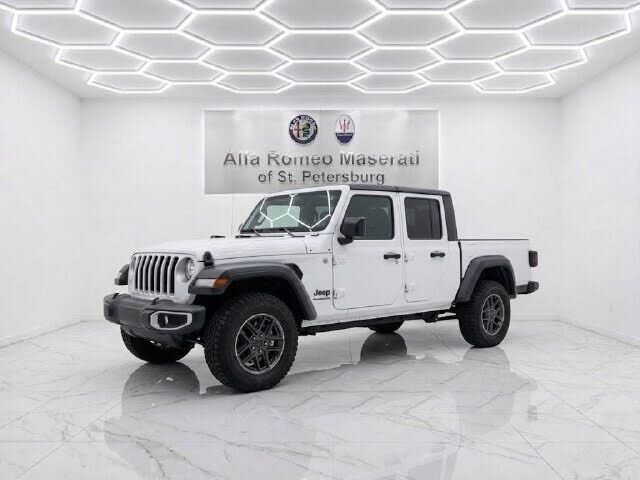 2025 JEEP Gladiator