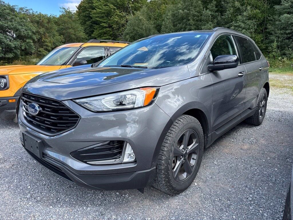 2022 FORD Edge