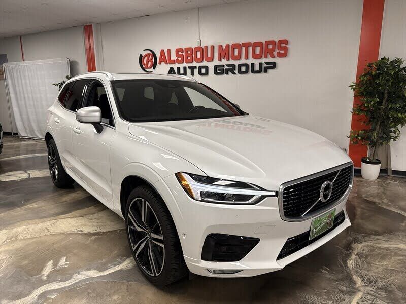 2019 VOLVO XC60