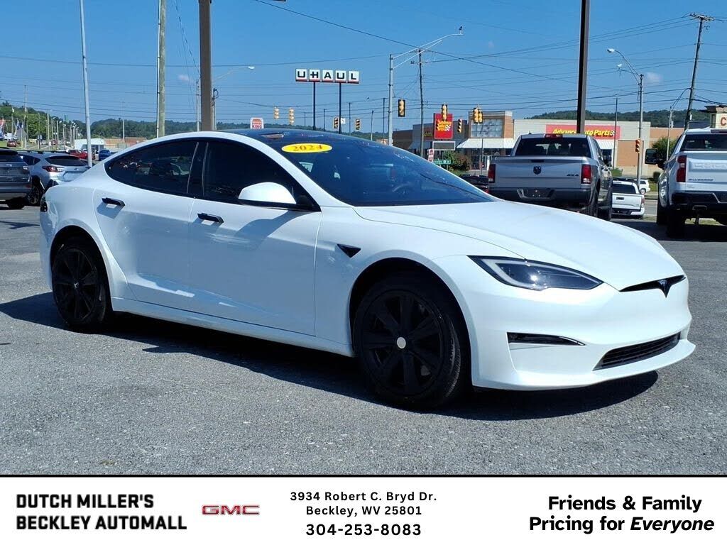2024 TESLA Model S