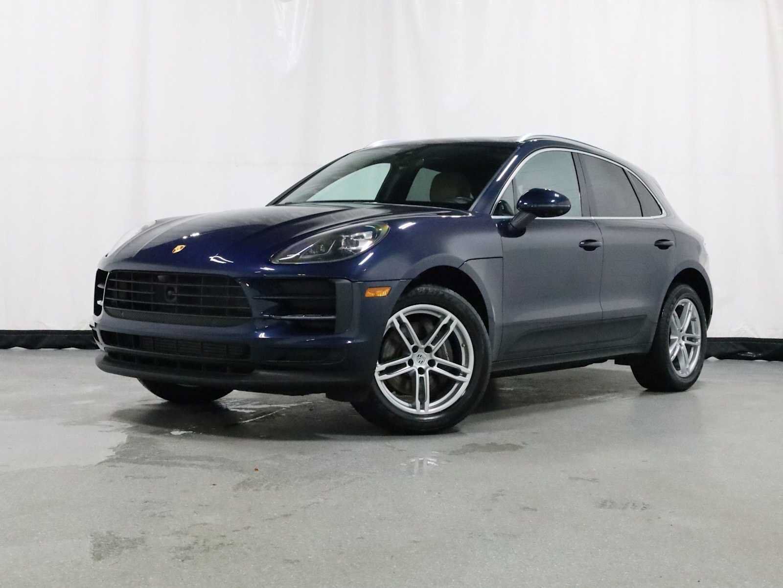 2021 PORSCHE Macan