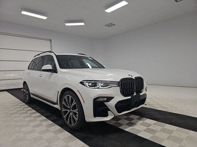2022 BMW X7