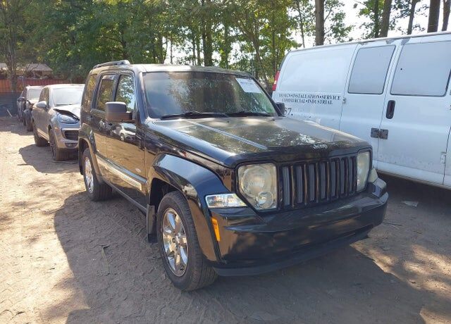 2012 JEEP Liberty