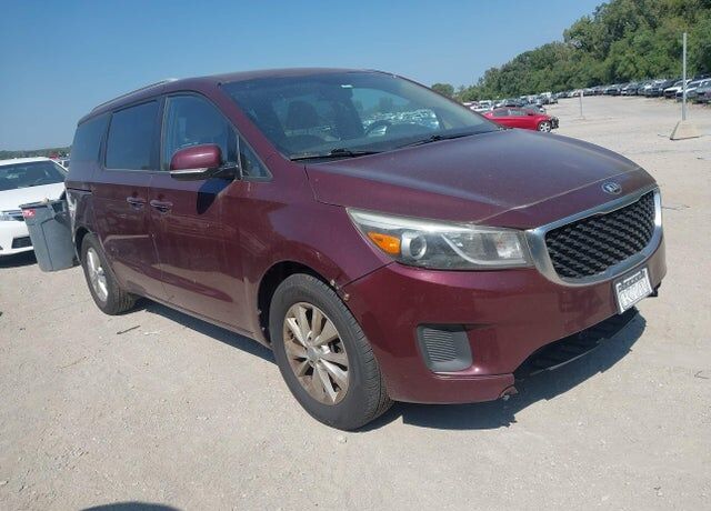 2016 KIA Sedona