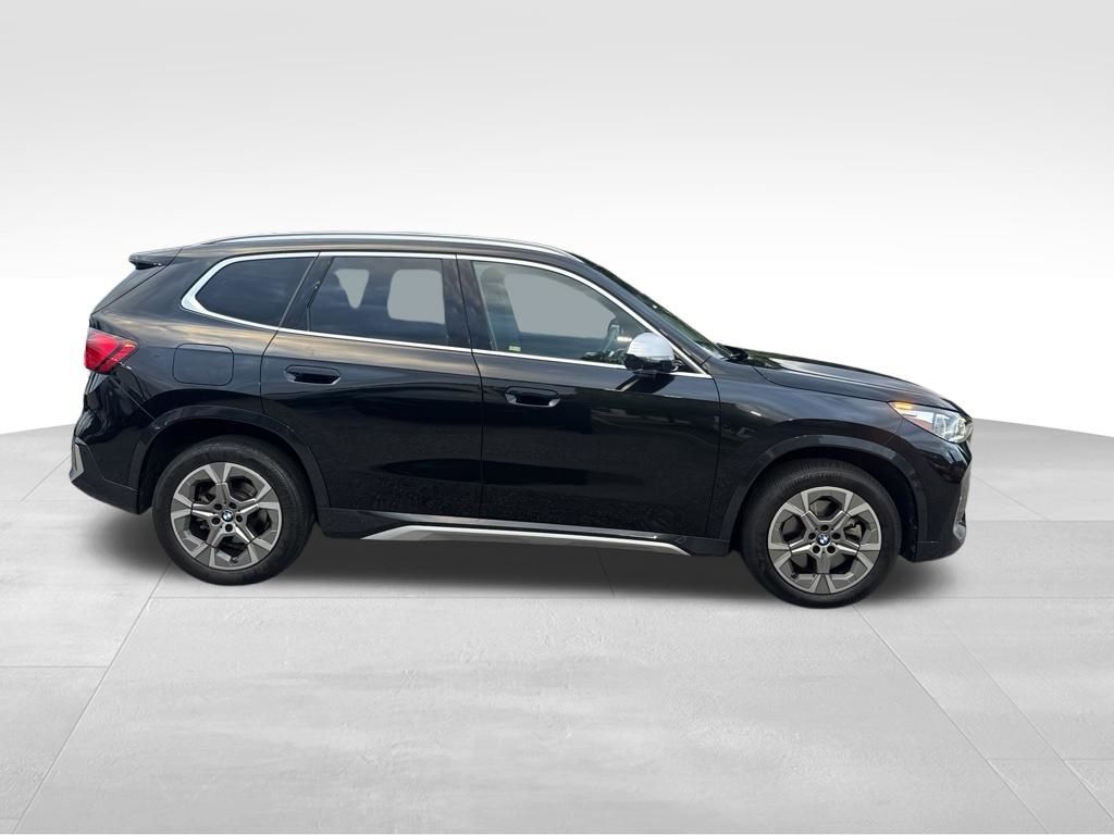 2023 BMW X1