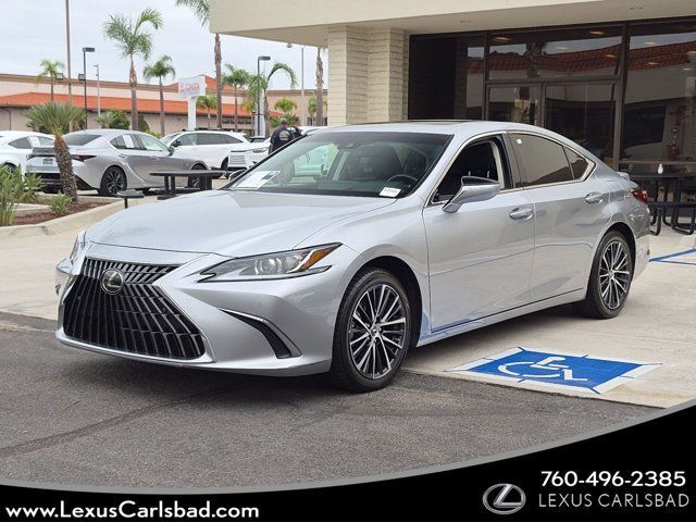 2024 LEXUS ES