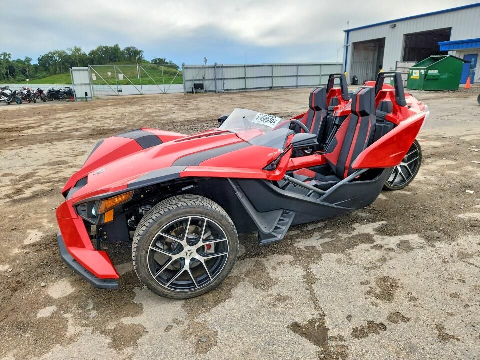2016 SLINGSHOT Slingshot SL
