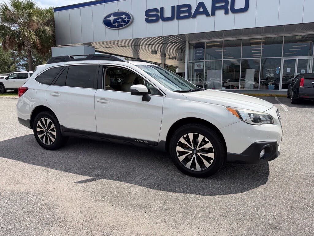 2015 SUBARU Outback