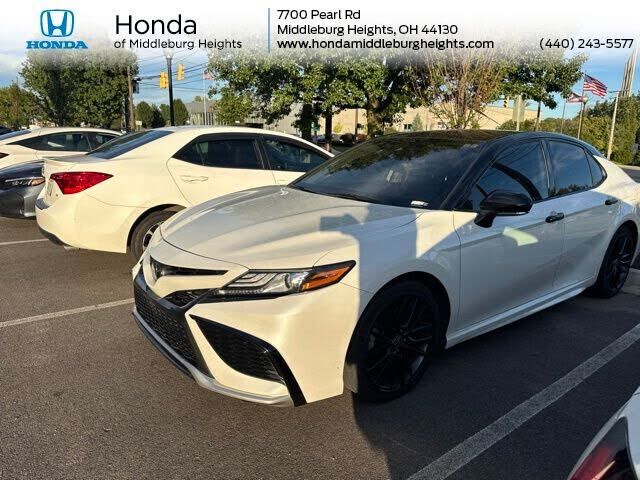 2021 TOYOTA Camry