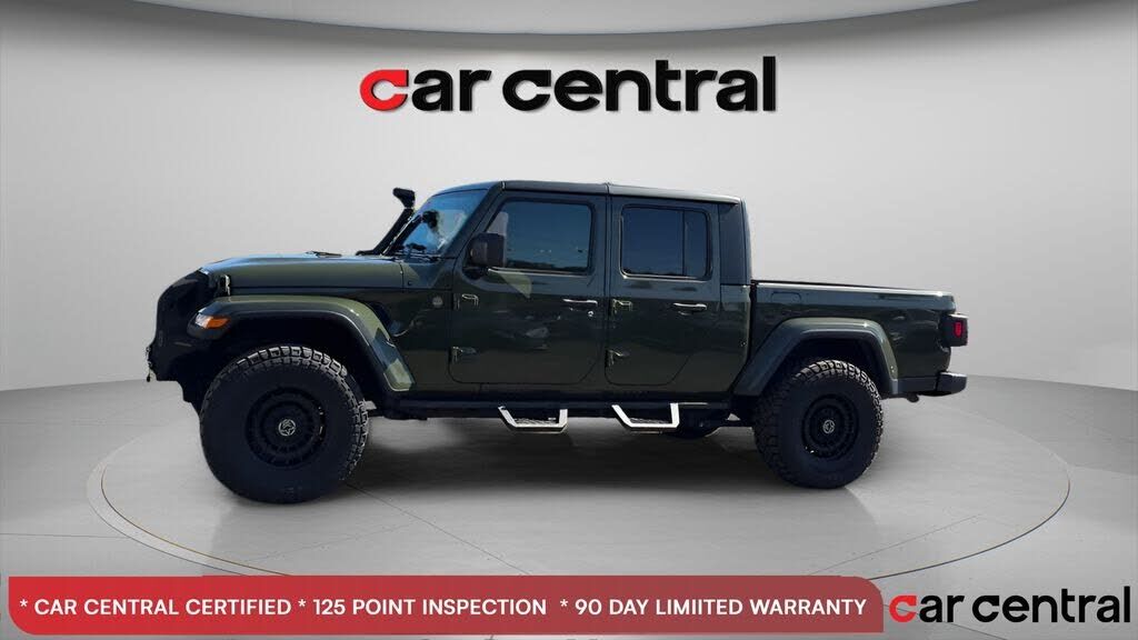 2022 JEEP Gladiator