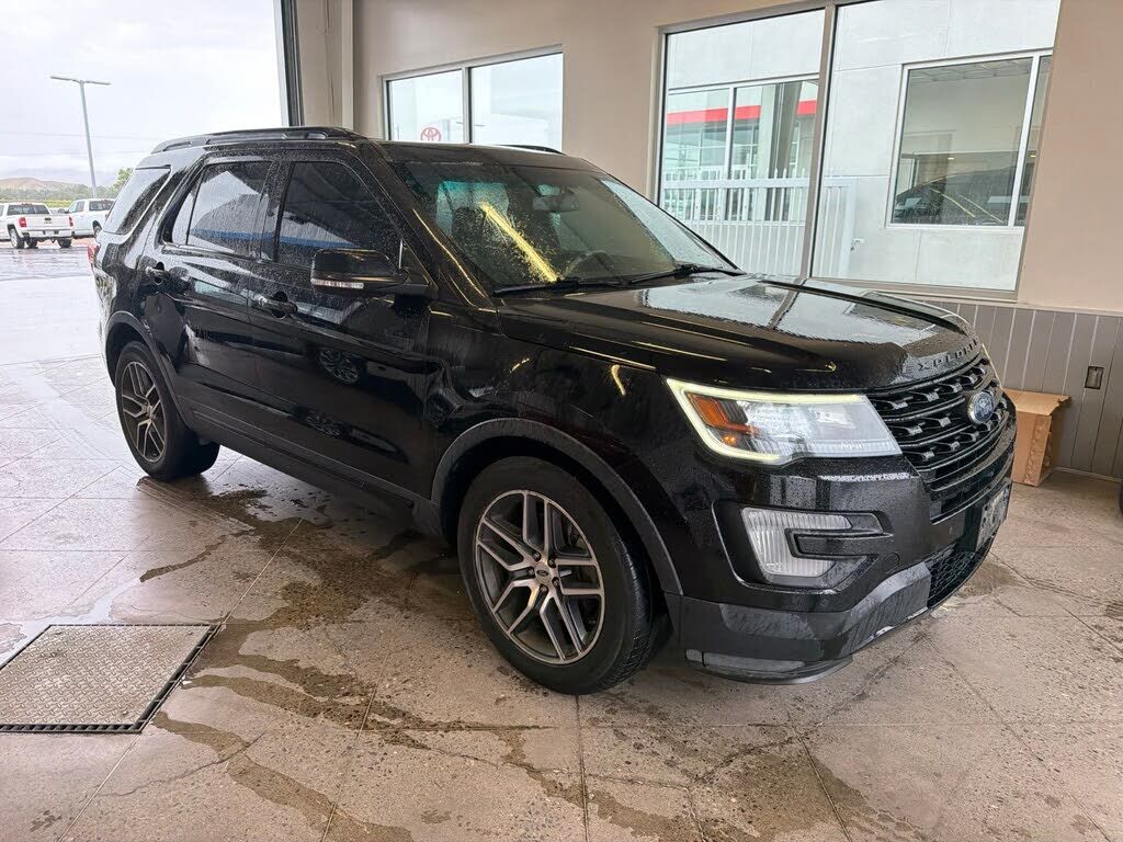 2016 FORD Explorer