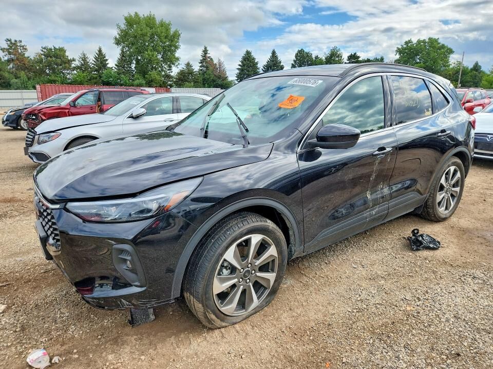 2025 FORD Escape
