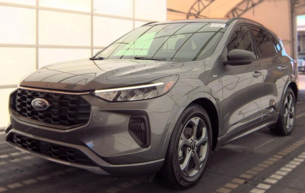 2023 FORD Escape