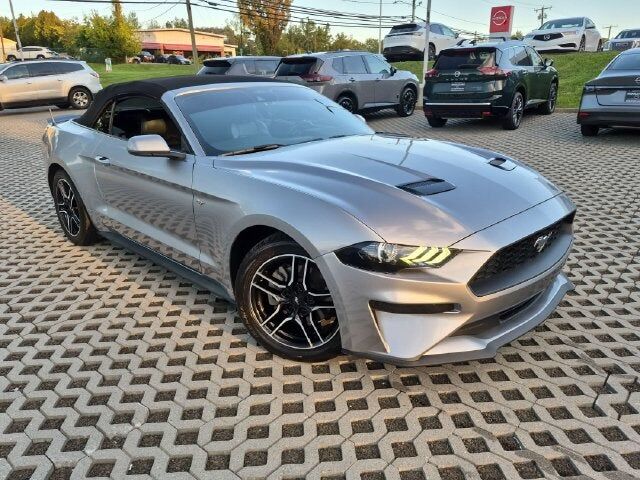 2021 FORD Mustang