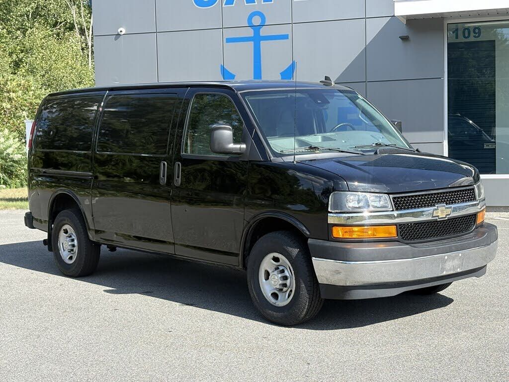 2019 CHEVROLET Express