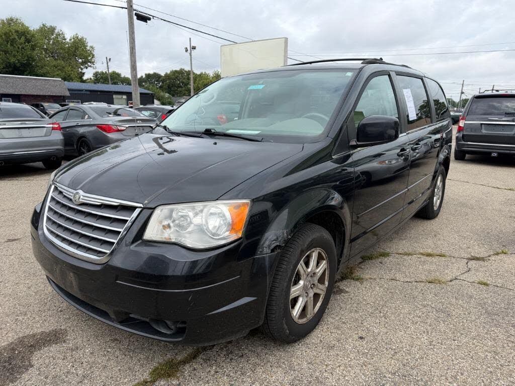 2008 CHRYSLER Town and Country
