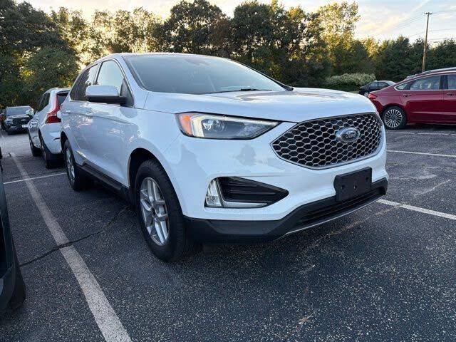2023 FORD Edge