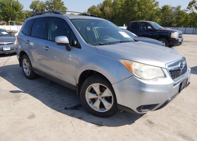 2014 SUBARU Forester